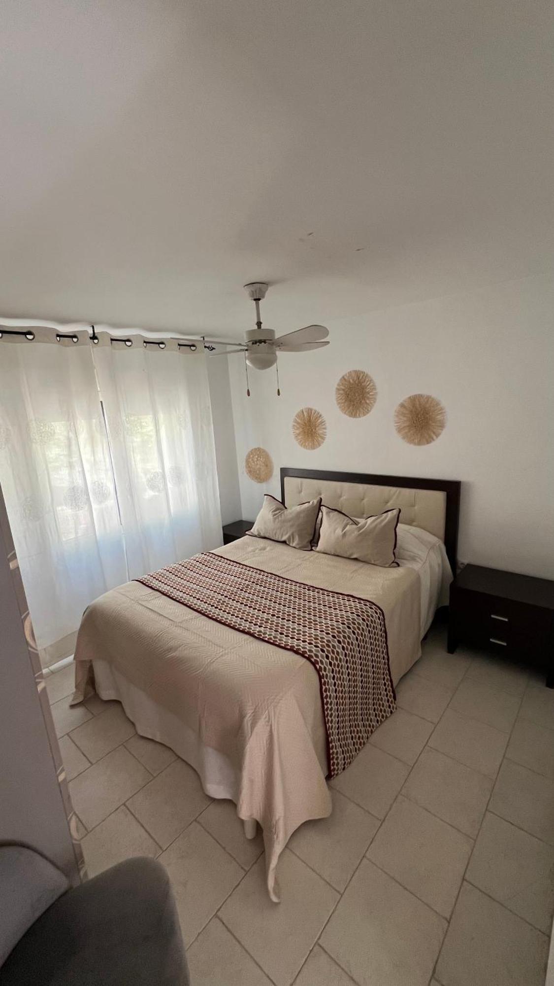 La Casita De Noe Con Vista Al Pantano De San Juan Hébergement de vacances